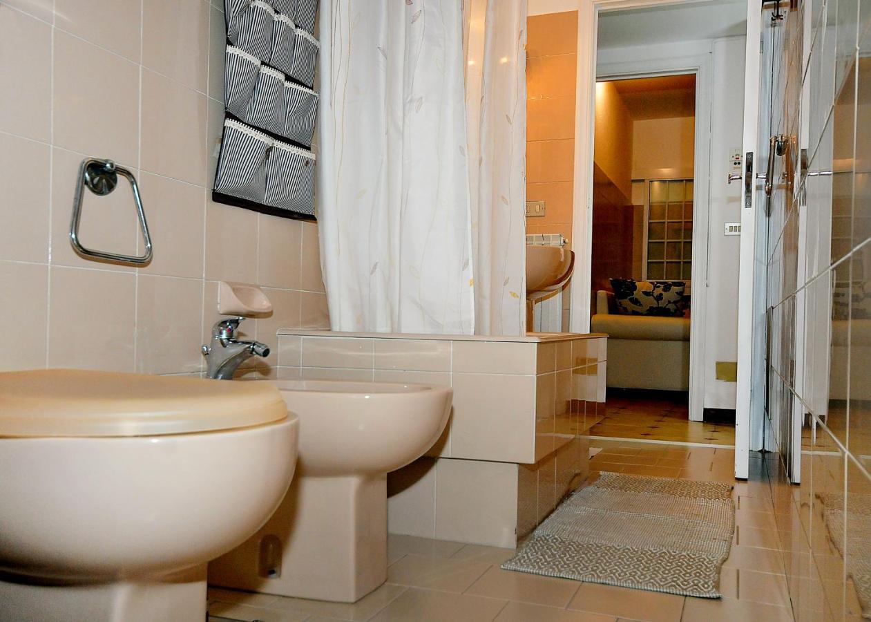 Casa Mariuccia A Due Passi Dal Mare Apartment Finale Ligure Luaran gambar