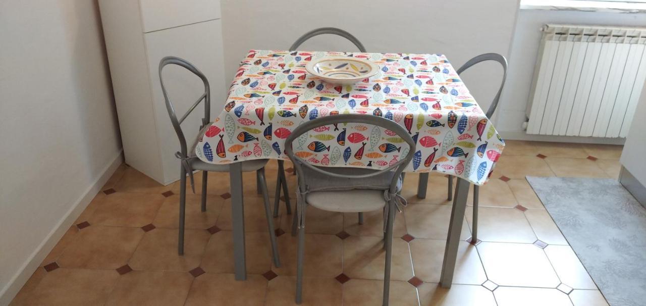 Casa Mariuccia A Due Passi Dal Mare Apartment Finale Ligure Luaran gambar